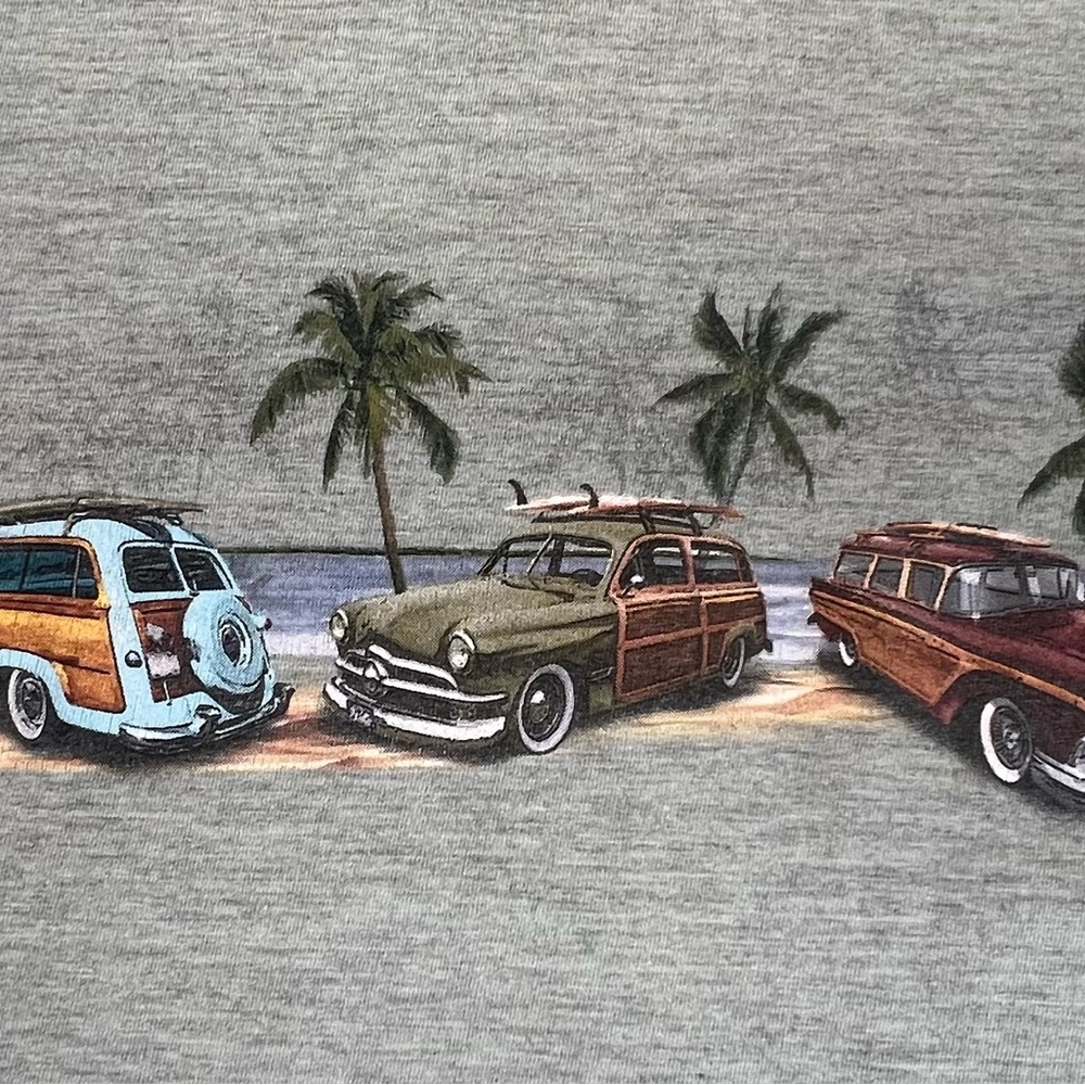 Men’s blue green tee with vintage car and surfboard graphic. Size XXL - Picture 3 of 4